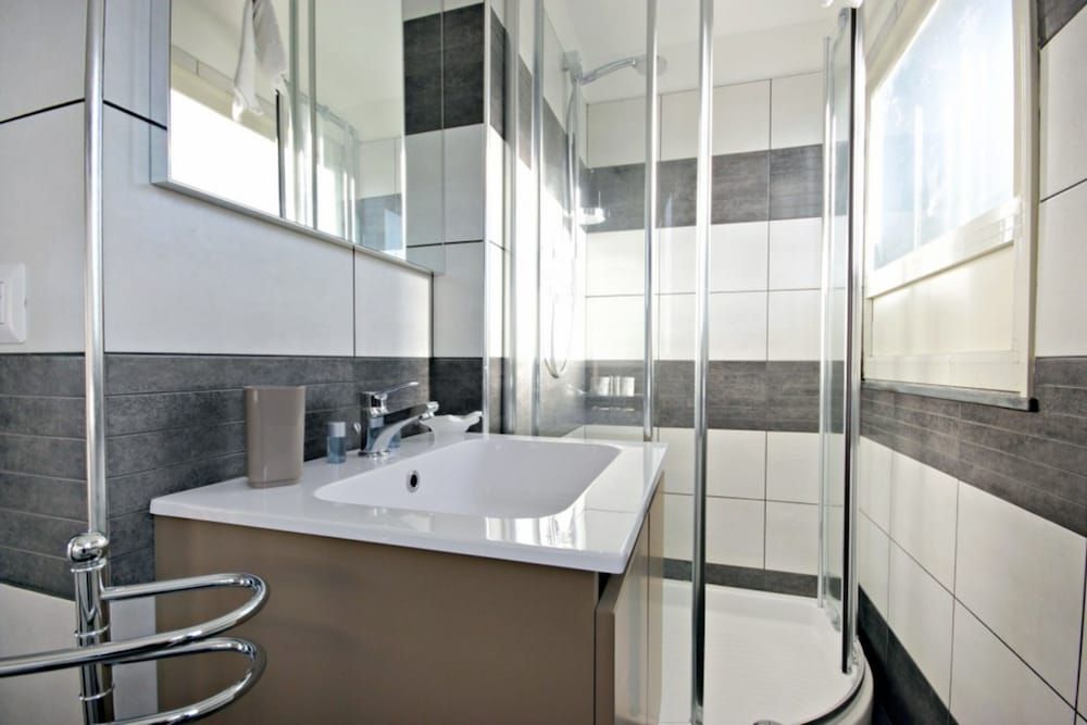 undefined Wonder Attic Over Rome 6