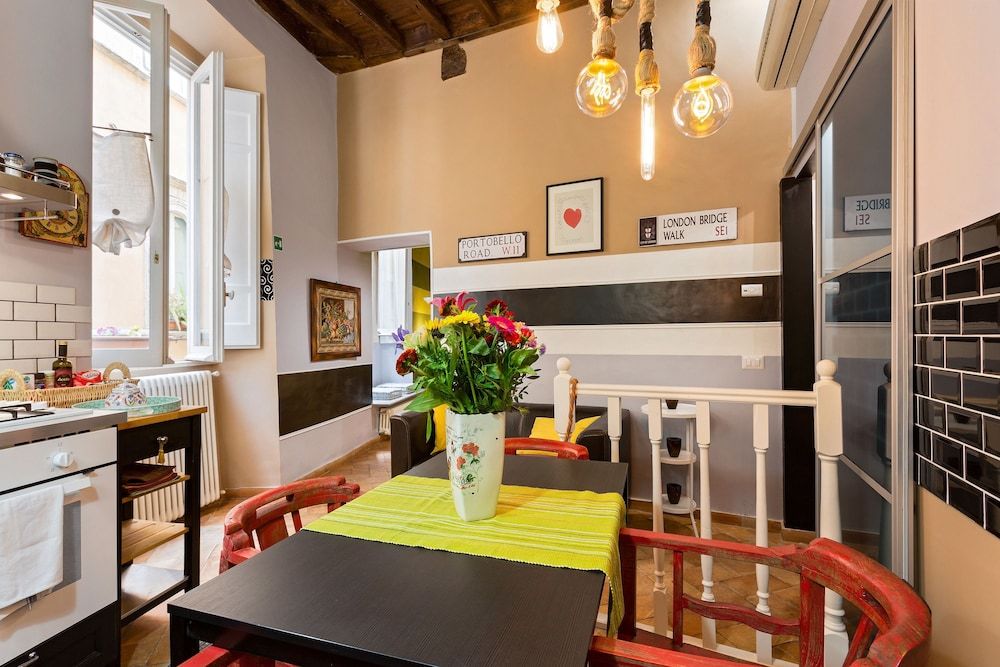 undefined Rome as you feel - Vicolo delle Grotte 3