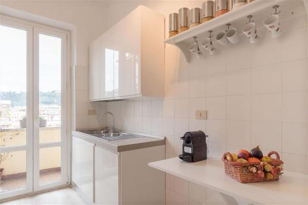 San Pietro Roomy Flat Apartment, 2 Bedrooms 12