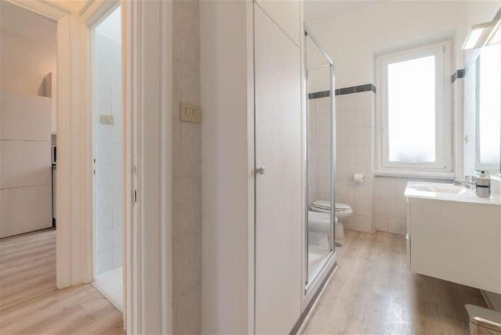San Pietro Roomy Flat Apartment, 2 Bedrooms 18