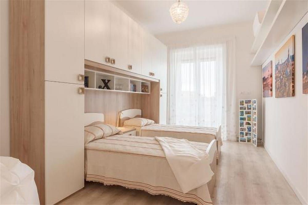 undefined San Pietro Roomy Flat 8