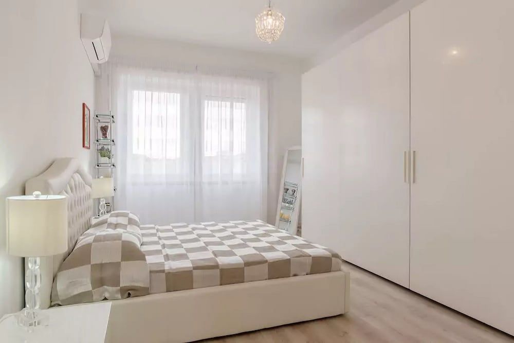 undefined San Pietro Roomy Flat 4