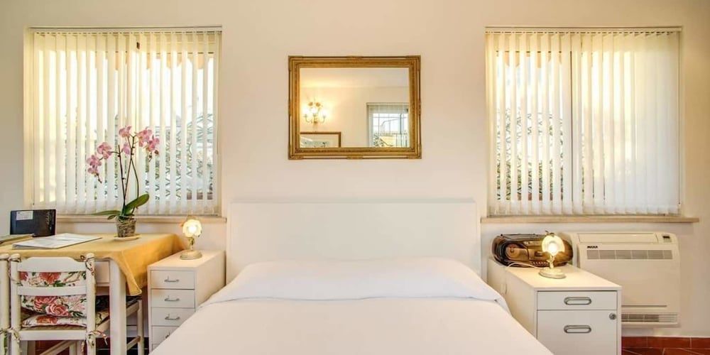 Exclusive Terrace Largo Argentina Panoramic Apartment, 1 Bedroom, Terrace 8