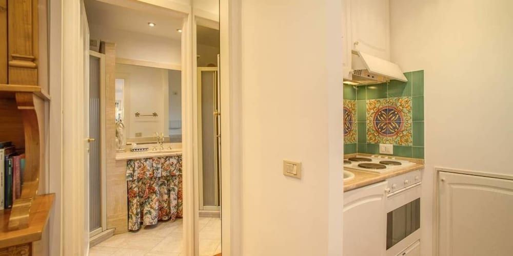 Exclusive Terrace Largo Argentina Panoramic Apartment, 1 Bedroom, Terrace 14