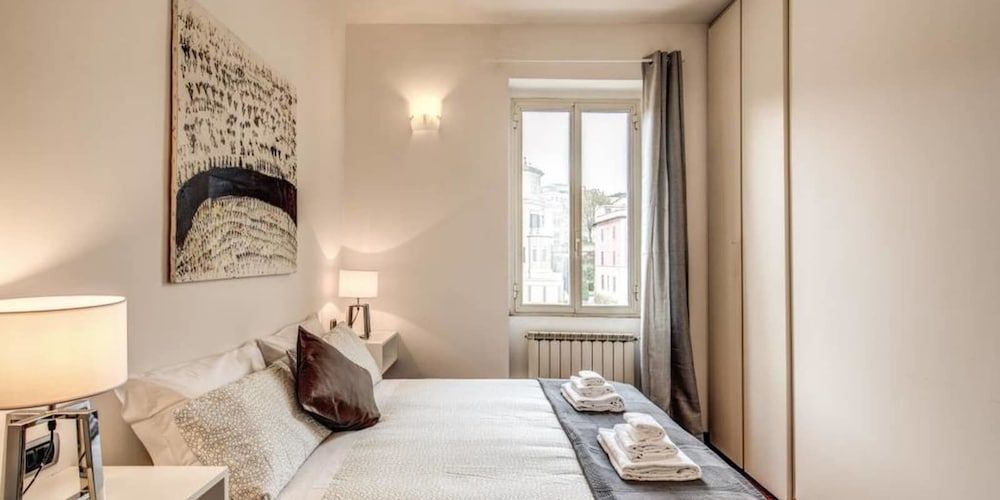 undefined Attic terrace with St Peter's Dome View 5