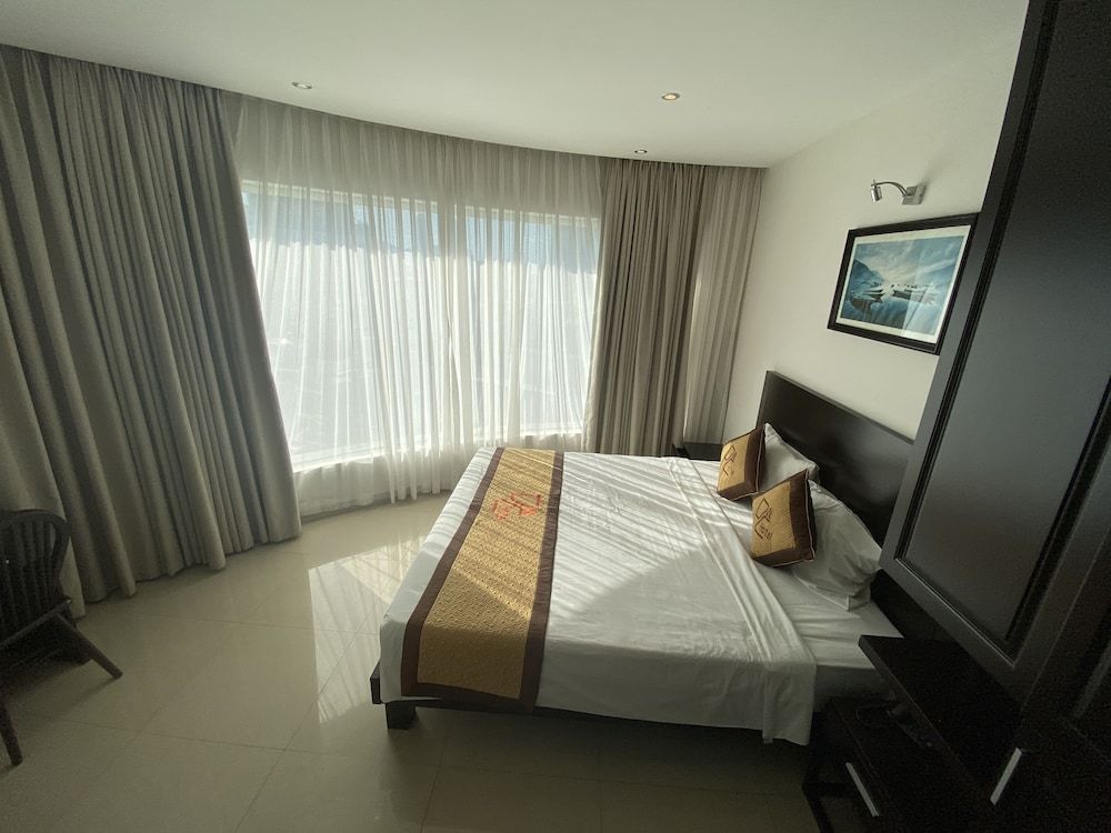 undefined D&C Hotel 4