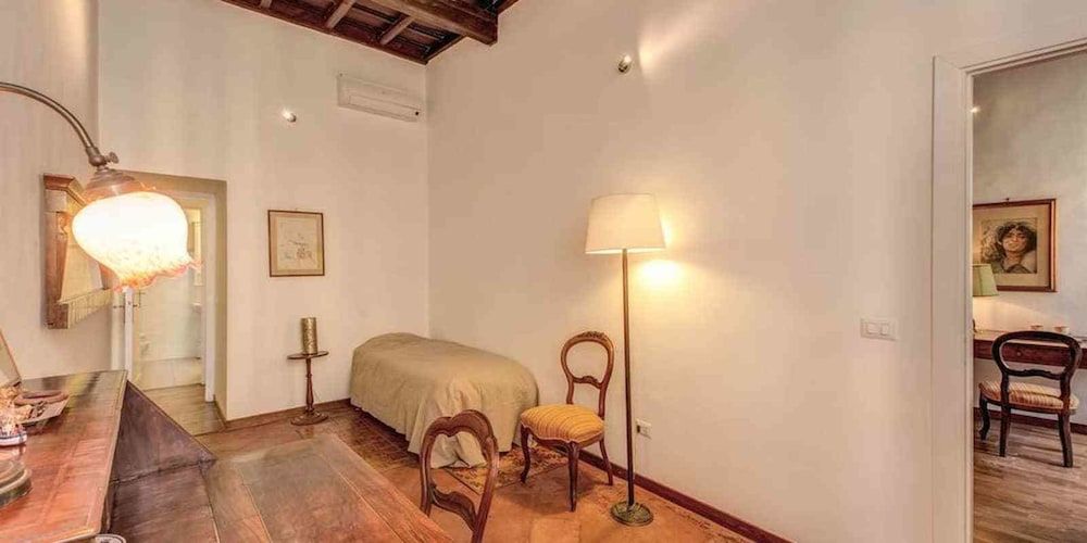 undefined Passetto at Borgo Pio 9