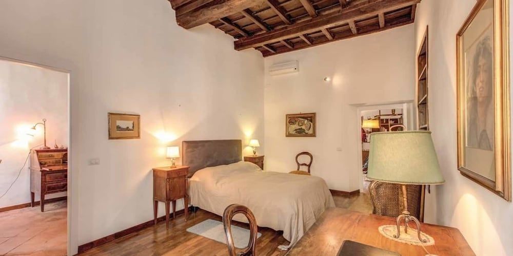 undefined Passetto at Borgo Pio 5