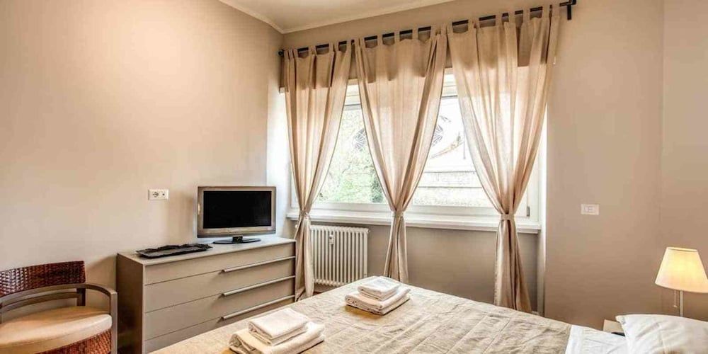 The Dome 3 bedroom apartment Apartment, 3 Bedrooms 19