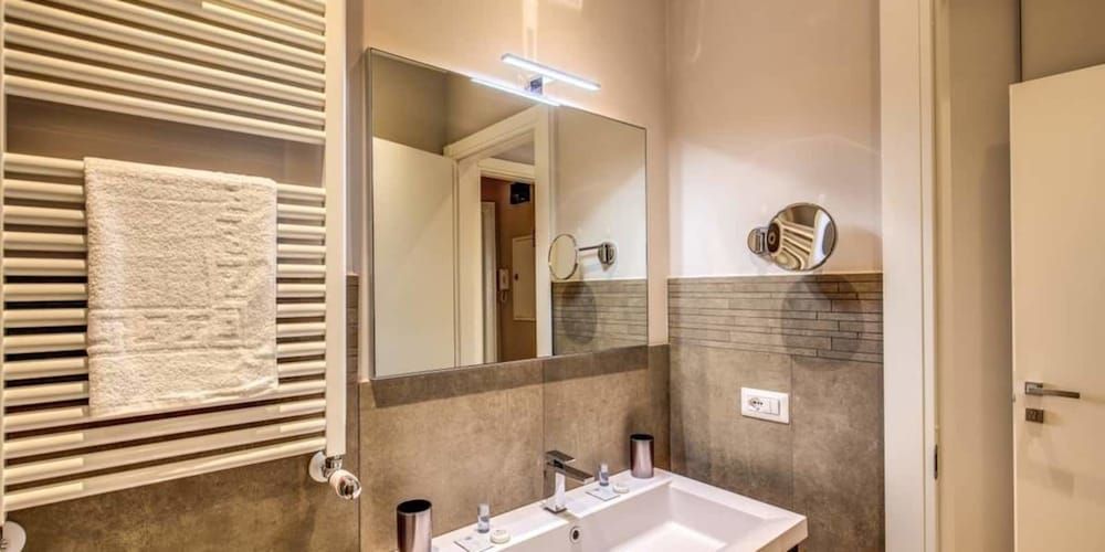 The Dome 3 bedroom apartment Apartment, 3 Bedrooms 42