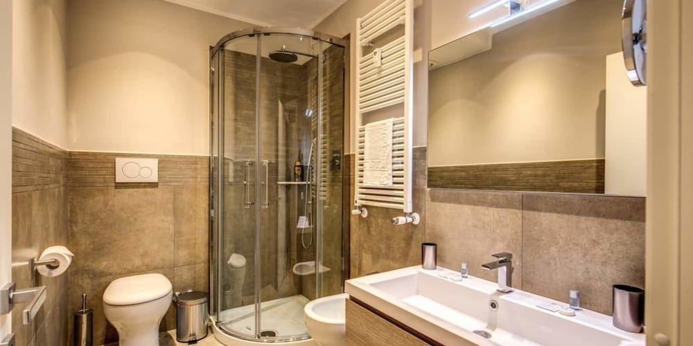 The Dome 3 bedroom apartment Apartment, 3 Bedrooms 40