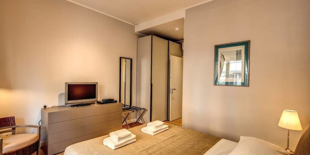 undefined The Dome 3 bedroom apartment 6