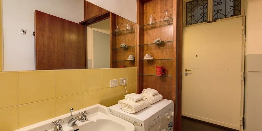 Colosseo view Suite Panoramic Apartment, 1 Bedroom 7