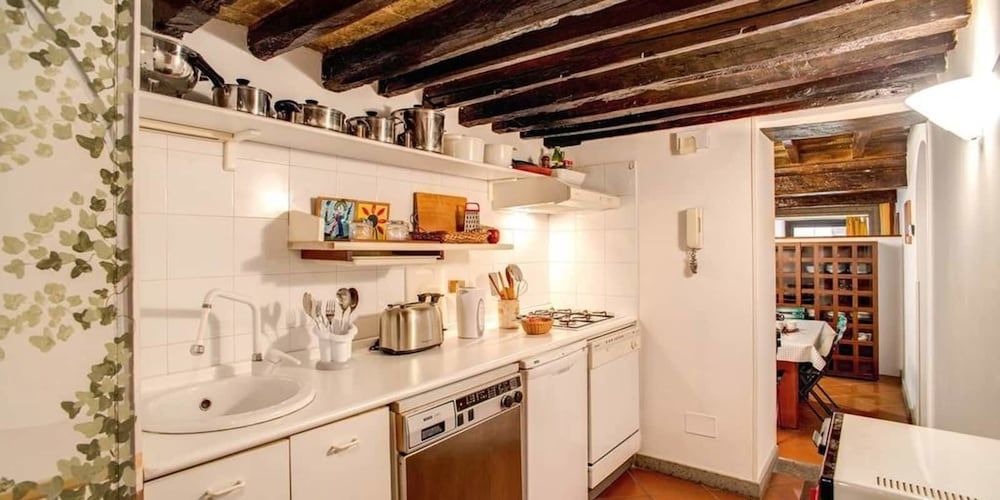 Cartari Elegant Suite Piazza Navona Apartment, 1 Bedroom, Non Smoking 15