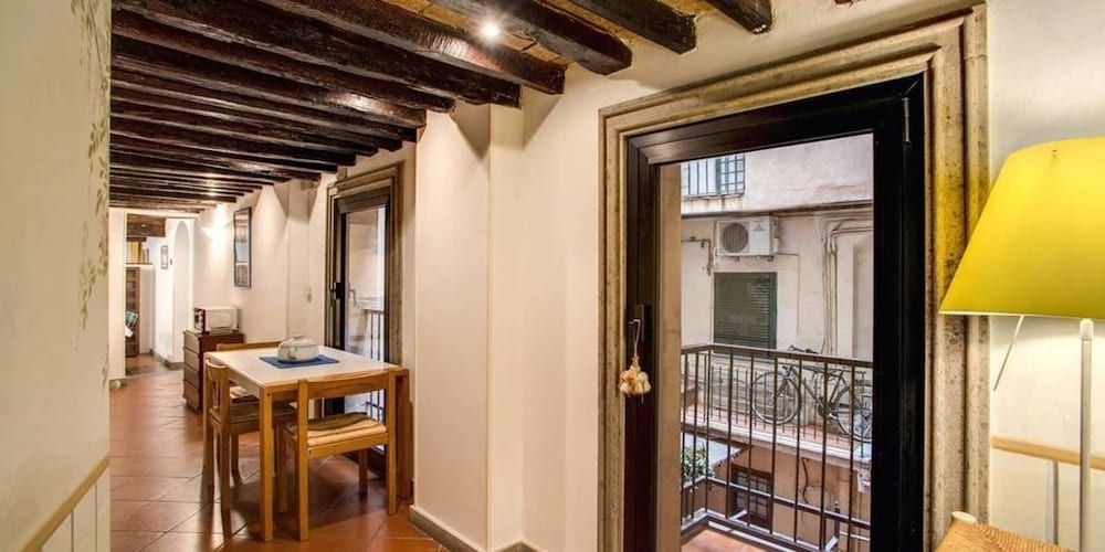 undefined Cartari Elegant Suite Piazza Navona 2