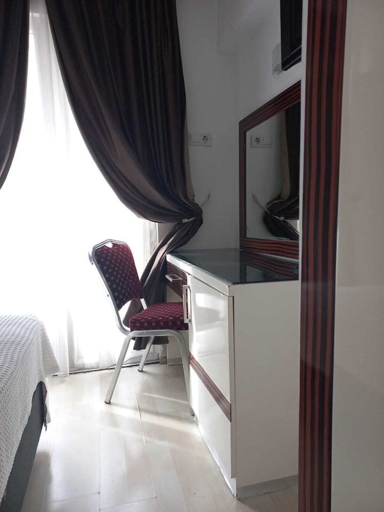 Atalla Hotel Standard Double or Twin Room, City View 25