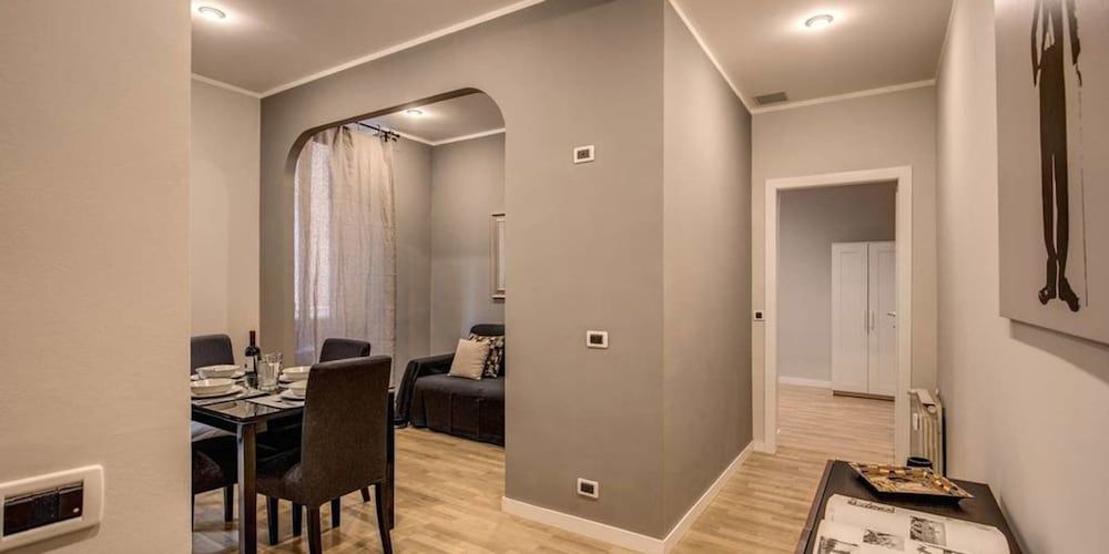 undefined Mecenate Colosseum Suite 9