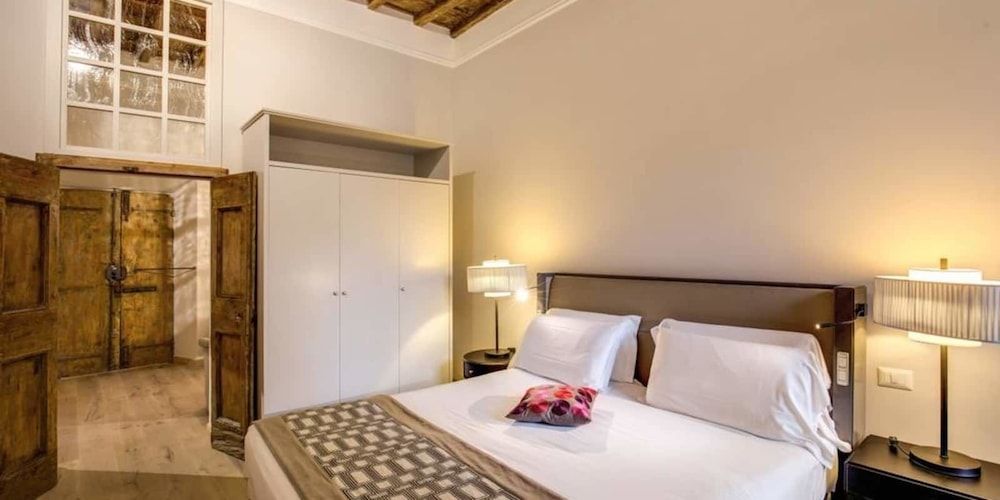 undefined Suite Giulia 3