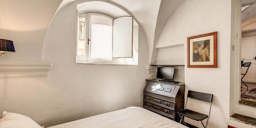 Corso Vittorio Studio Apartment, 1 Bedroom 10