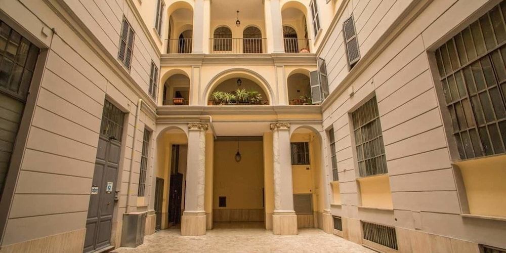 undefined Colosseo 2 Bedroom Walking Distance 2