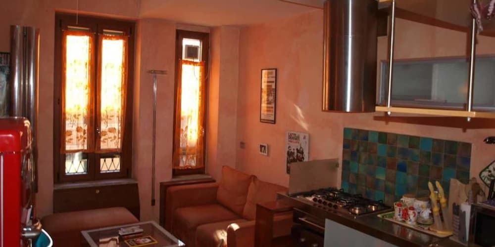 Testaccio 2 bedroom design Apartment, 2 Bedrooms, Non Smoking 10