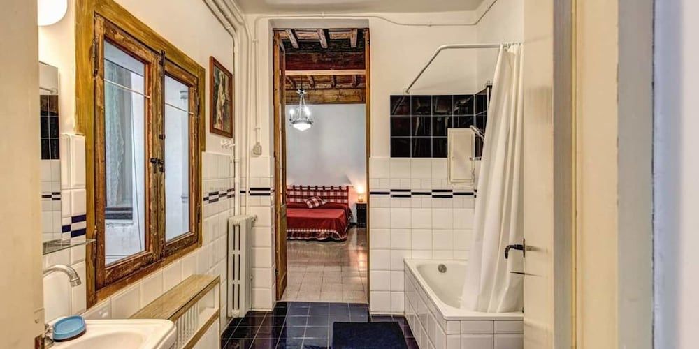 undefined Campo de Fiori 3 bedroom apartment 10