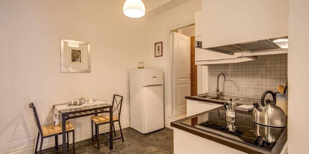 undefined Principe Amedeo 1 9