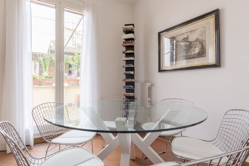 Monti Stairway to Heaven Apartment, 3 Bedrooms 17