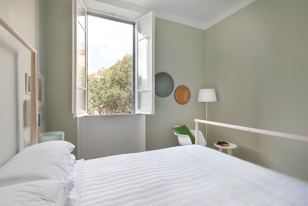 undefined Vatican Sweet Suite 4