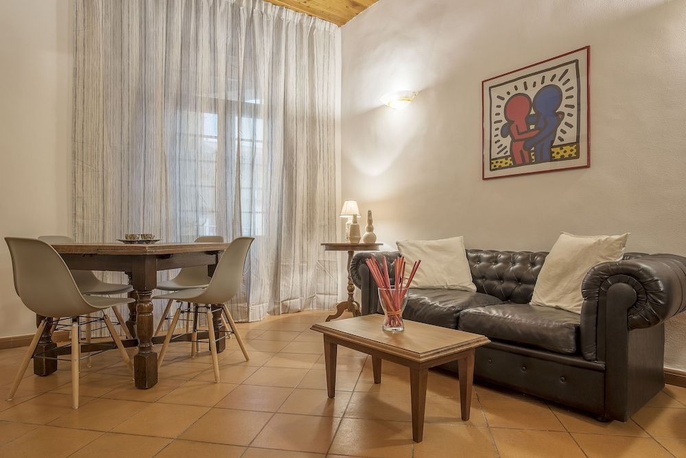 Villa Borghese Roomy Flat Apartment, 2 Bedrooms 19