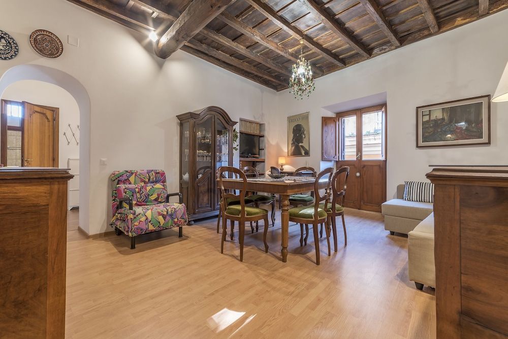 Montecitorio & Pantheon Stylish Flat Apartment, 1 Bedroom 16