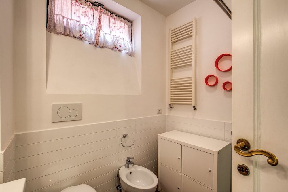 Giulia 2BDR Apartment, 2 Bedrooms 20