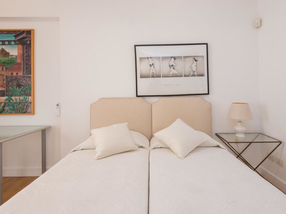 undefined RSH Lucina Design Terrace Apartment 5