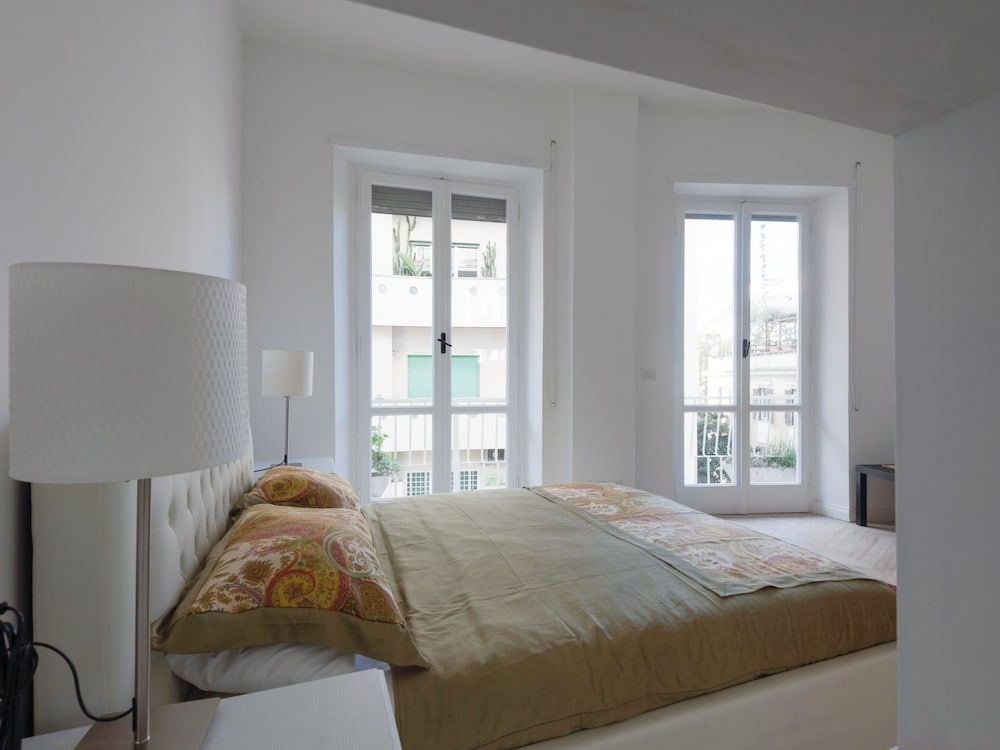 undefined RSH Vatican Bright Two Bedroom Apartment 7