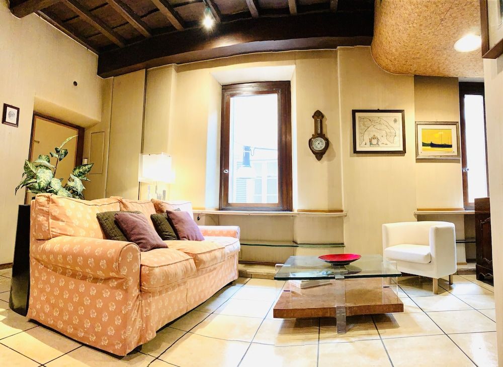 undefined Laurina Apartment Spanish Steps 5