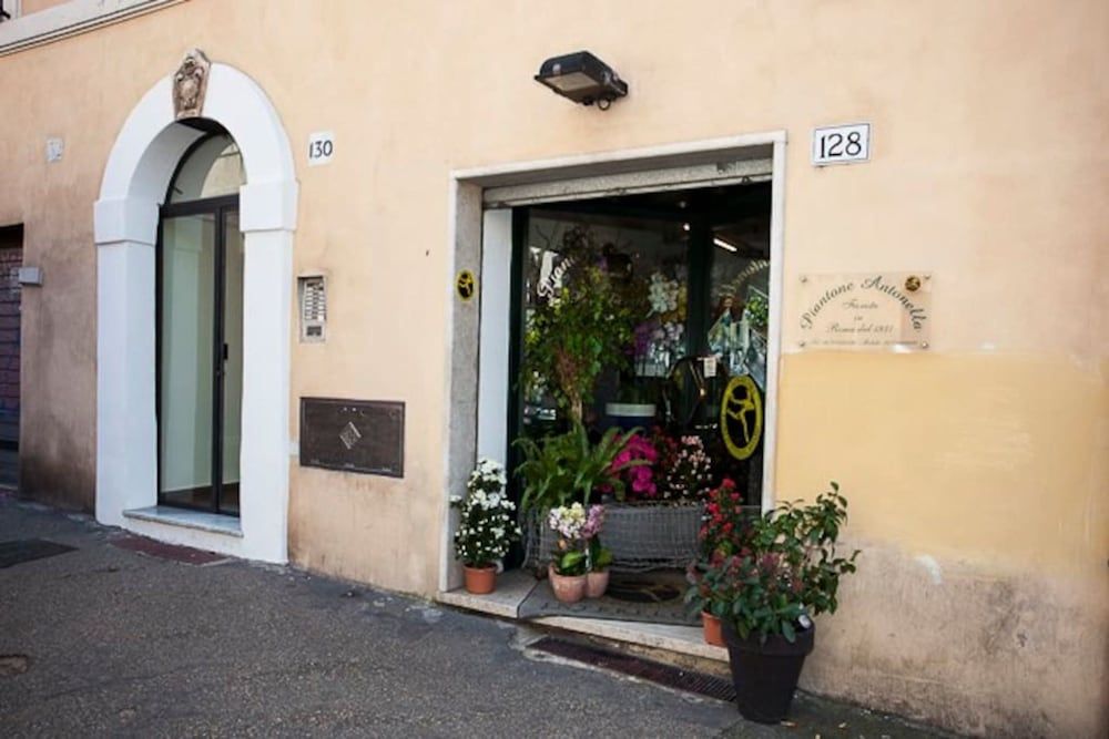 undefined Casa Flaminia al Colosseo 2