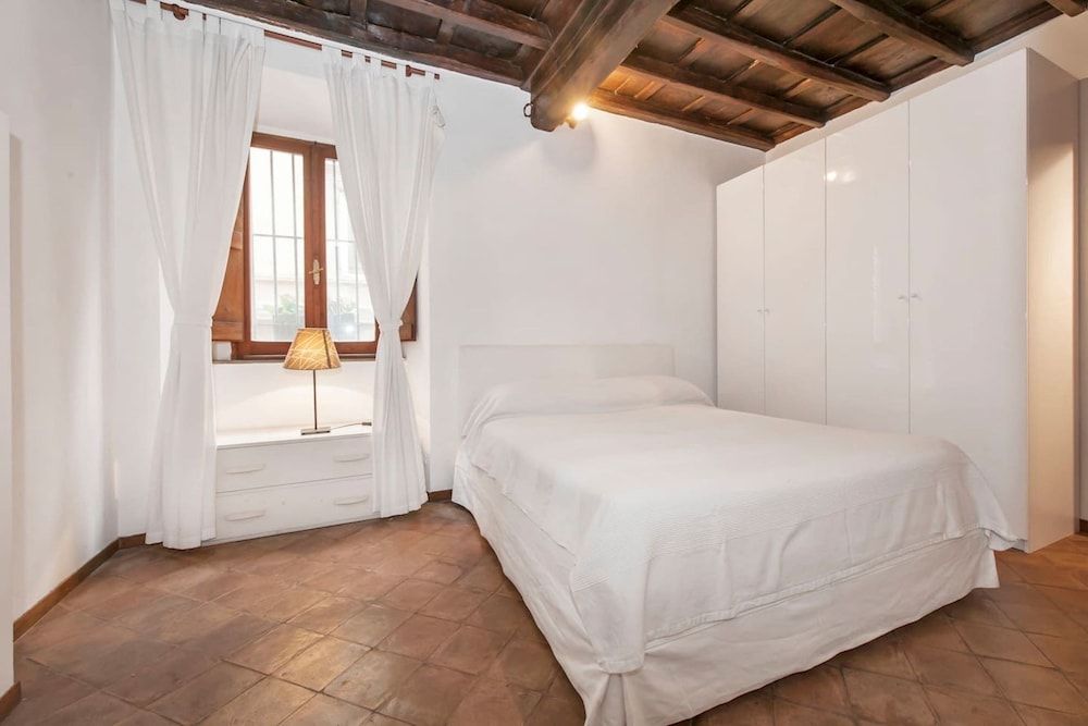 undefined Casa Flaminia al Colosseo