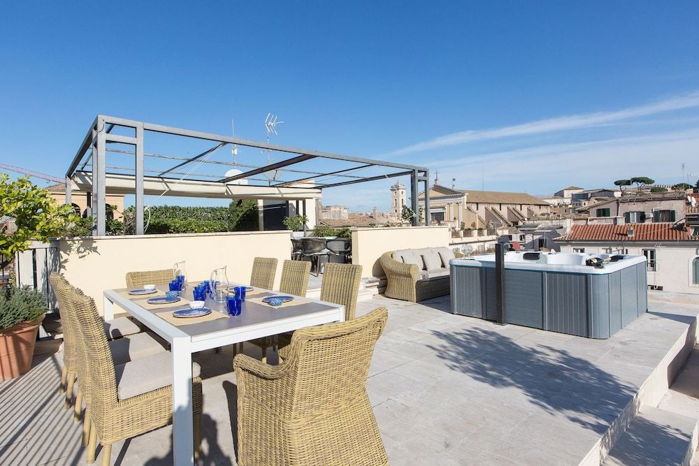 undefined Amazing View Piazza Venezia 4