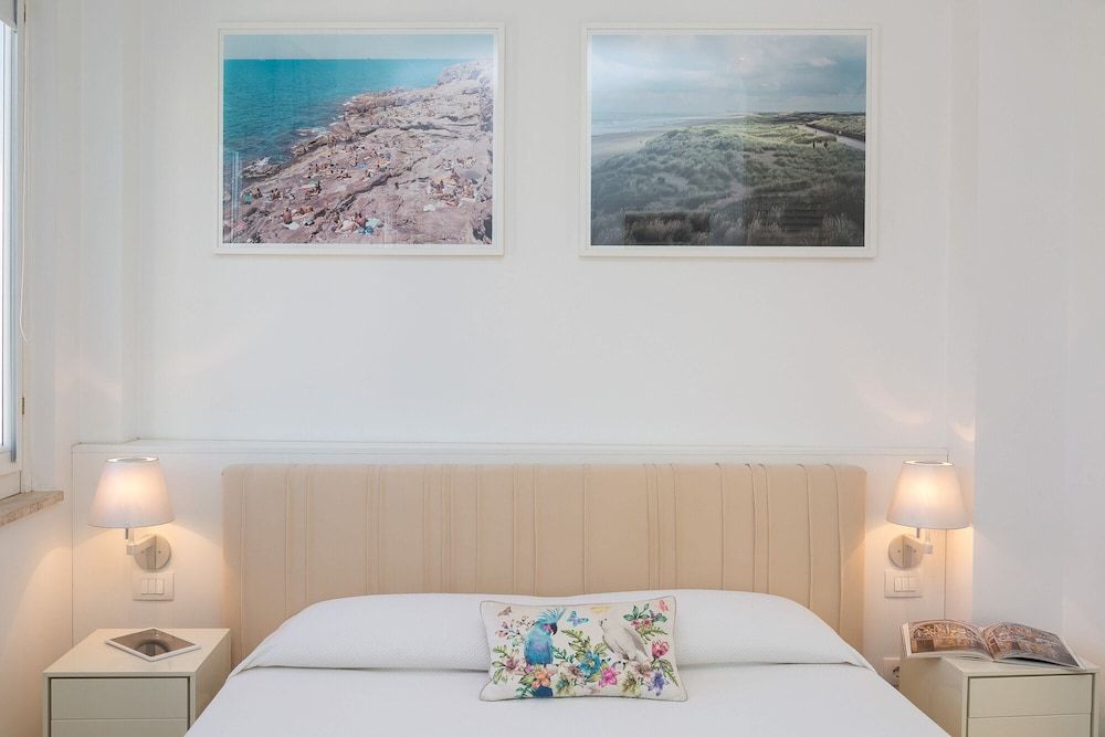 Amazing View Piazza Venezia Apartment, 4 Bedrooms 7