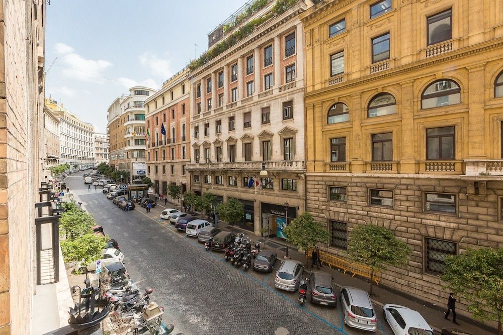undefined Prestigious Apartment Via Barberini 10