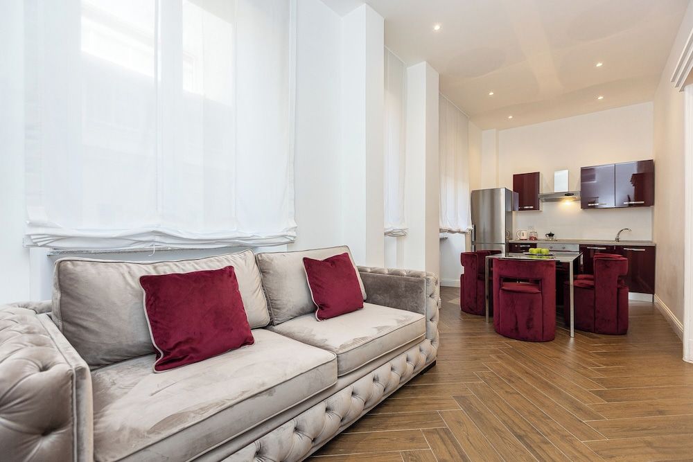 Prestigious Apartment Via Barberini Premium Apartment, 3 Bedrooms 33