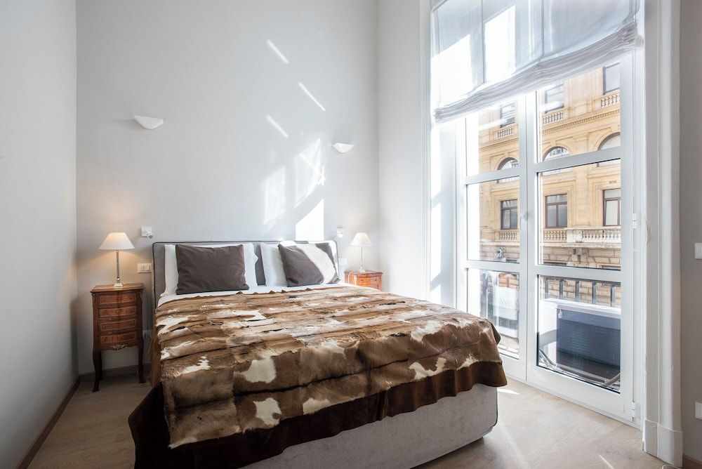 Prestigious Apartment Via Barberini Classic Apartment, 1 Bedroom 3