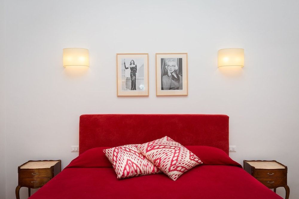 Prestigious Apartment Via Barberini Luxury Apartment, 3 Bedrooms 22