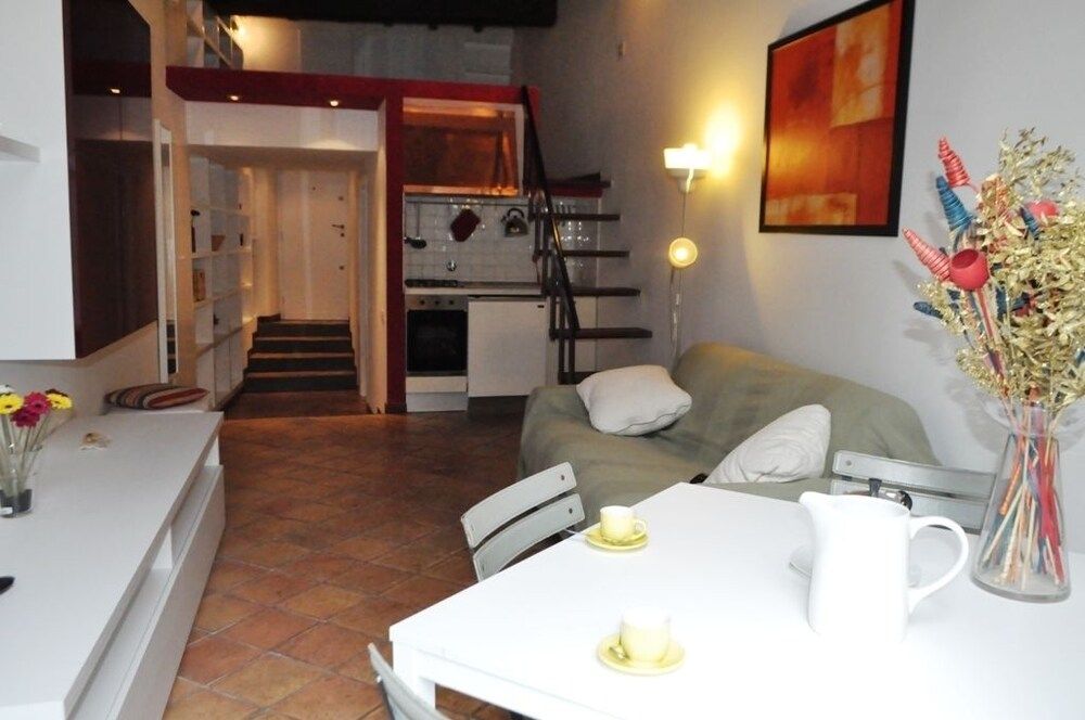 undefined Flatinrome Trastevere 9 6