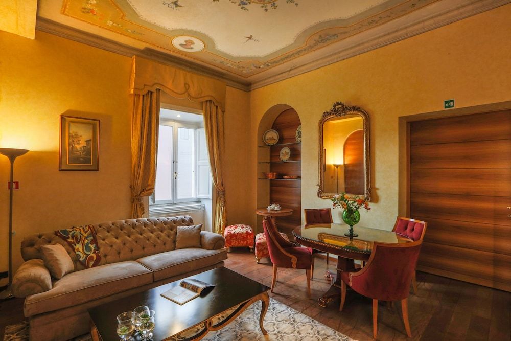 Prestigious Apartment Piazza Navona Apartment, 3 Bedrooms 31