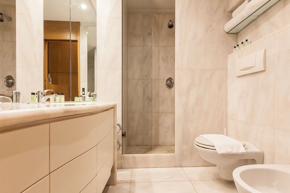 Prestigious Apartment Piazza Navona Apartment, 3 Bedrooms 44