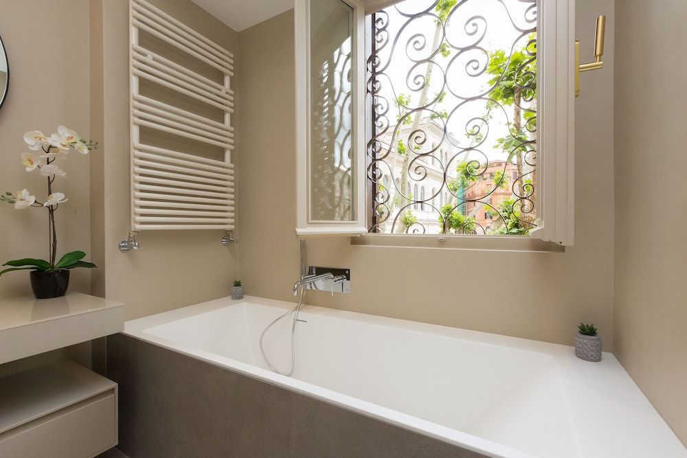 Amazing View Colosseo Apartment, 2 Bedrooms 17