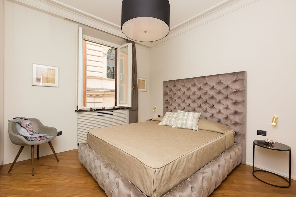 undefined Amazing View Colosseo 9