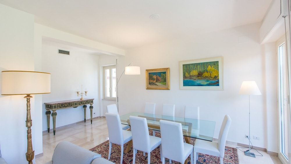 undefined Rental In Rome Colosseum View Luxury Apartment 10