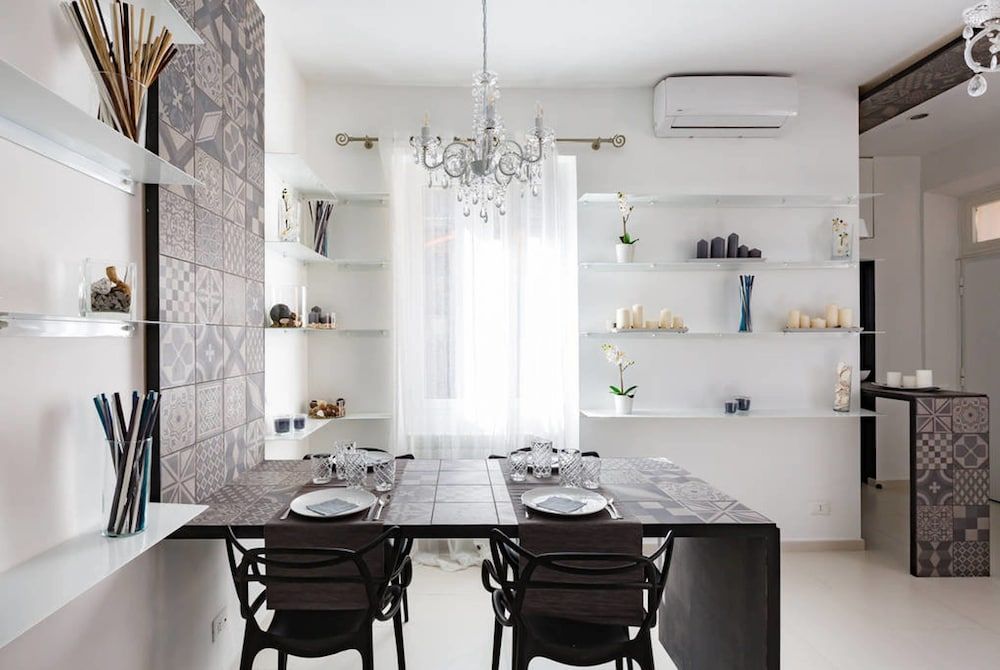 undefined The Royal Crown 10